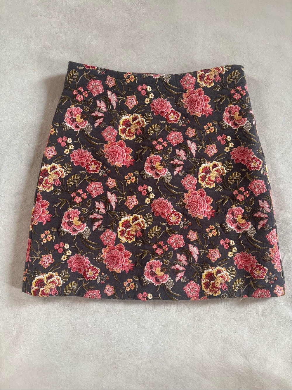 LOFT Floral Woven Tapestry Mini Skirt Size 2